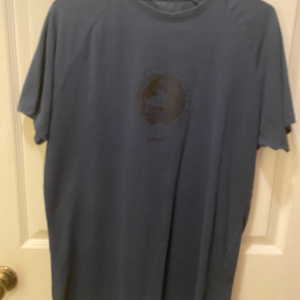 Alphalete shirt bundle Large - Picture 12 of 13